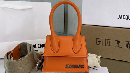 
				Jacquemus - Bag
				laukut